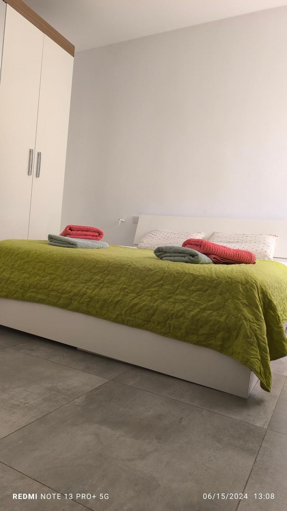 One Bedroom Tea Apartment Il-Gzira Dış mekan fotoğraf